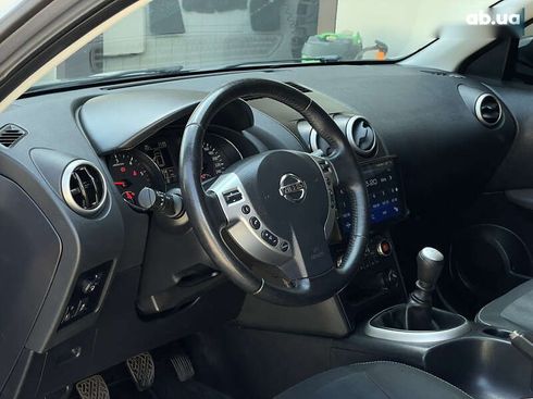 Nissan Qashqai 2011 - фото 24
