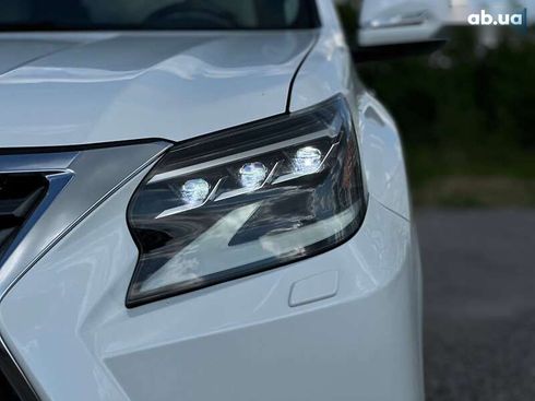 Lexus GX 2020 - фото 6