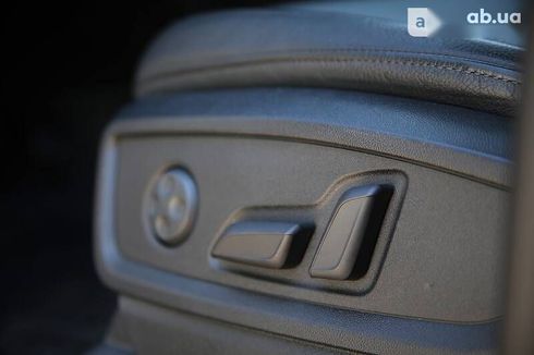 Audi Q5 2017 - фото 12