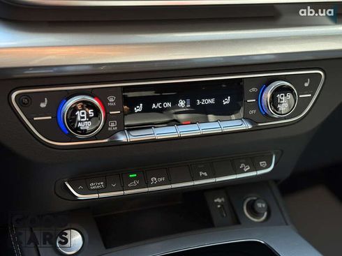 Audi Q5 2020 - фото 27