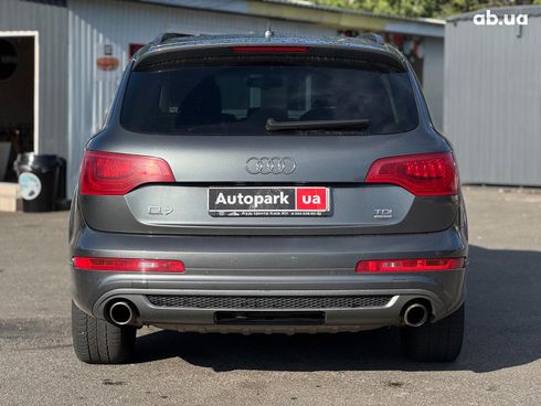 Audi Q7 2010 серый - фото 8
