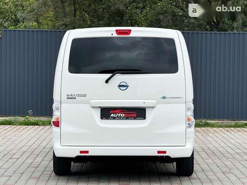 Nissan e-NV200 2018 - фото 23