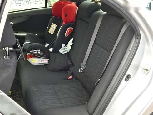 Toyota Corolla 2008 - фото 12