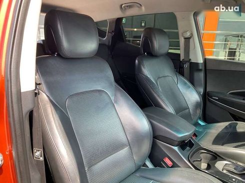 Hyundai Santa Fe 2012 - фото 29