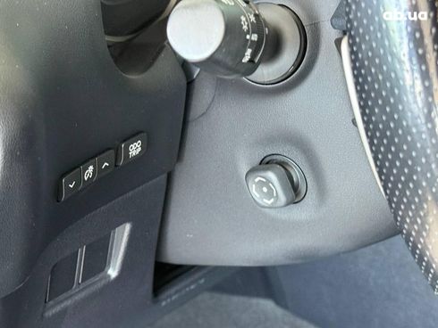Lexus NX 2016 красный - фото 20