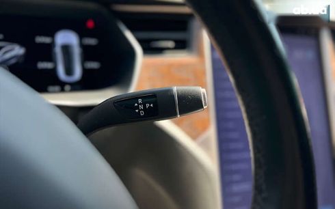 Tesla Model S 2019 - фото 23