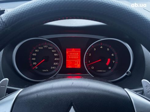 Mitsubishi Outlander 2008 красный - фото 32