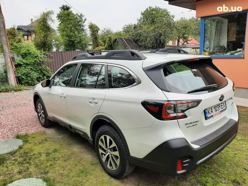 Subaru Outback 2019 белый - фото 3