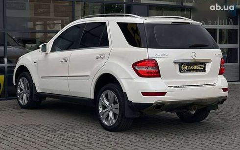 Mercedes-Benz M-Класс 2011 - фото 4
