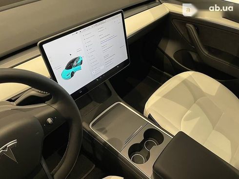 Tesla Model 3 2022 - фото 24