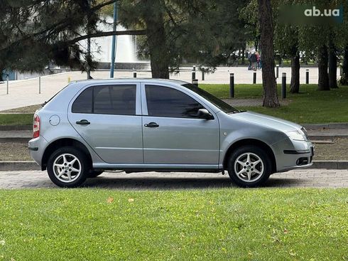 Skoda Fabia 2005 - фото 11