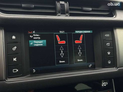 Jaguar XF 2016 - фото 24