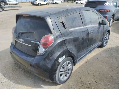 Chevrolet Spark 2014 - фото 4