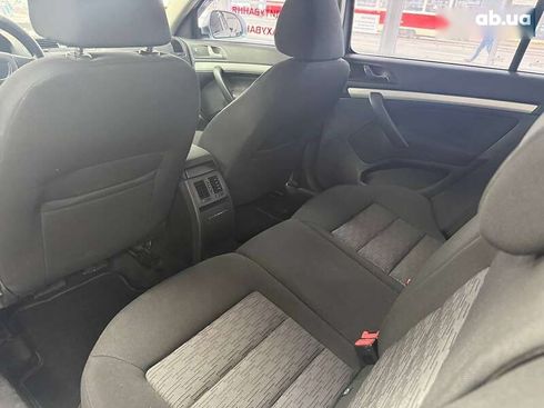 Skoda Octavia 2011 - фото 25