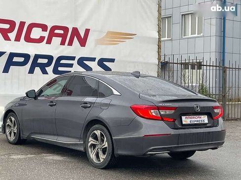 Honda Accord 2017 - фото 13