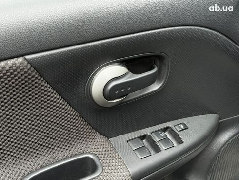 Nissan Note 2008 серый - фото 15