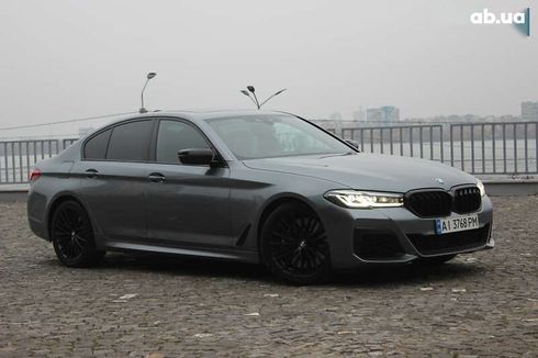 BMW 5 серия 2019 - фото 6