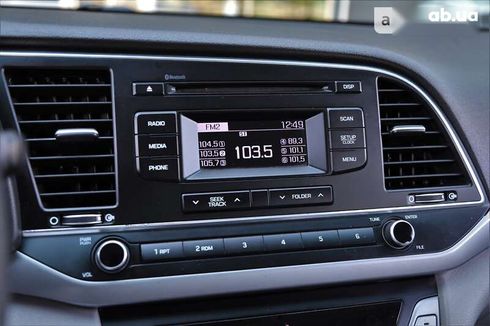 Hyundai Elantra 2017 - фото 14