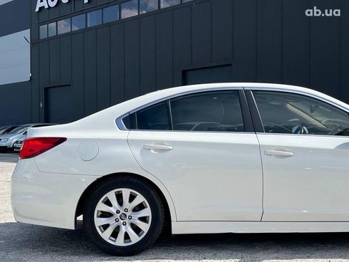 Subaru Legacy 2014 белый - фото 6