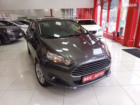 Ford Fiesta 2019 - фото 2