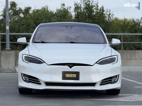 Tesla Model S 2014 - фото 5