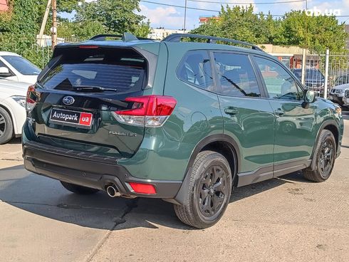 Subaru Forester 2023 зеленый - фото 10