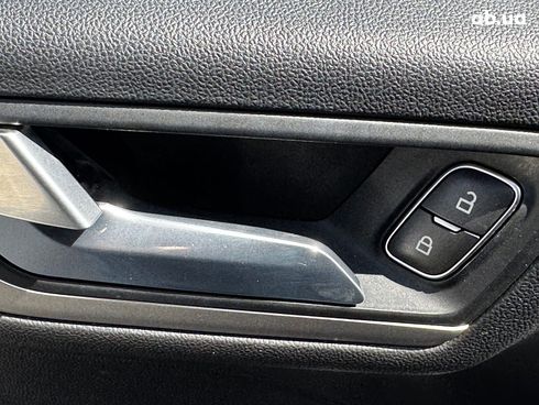 Ford Escape 2021 белый - фото 13