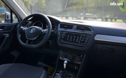 Volkswagen Tiguan 2020 - фото 13