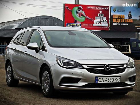 Opel Astra 2018 - фото 2