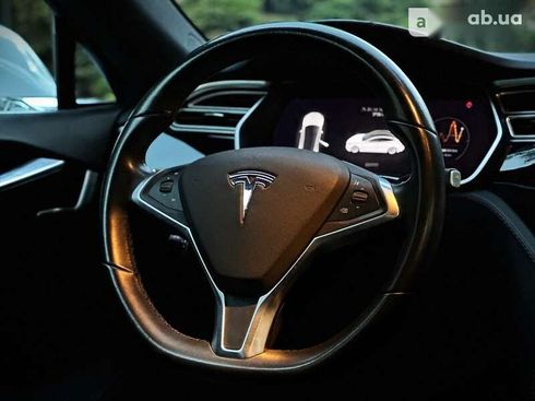 Tesla Model S 2017 - фото 24