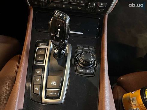 BMW 5 серия 2011 - фото 19