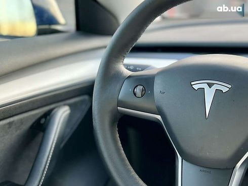 Tesla Model 3 2022 - фото 7