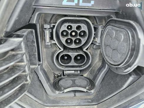 Renault Zoe 2021 - фото 9