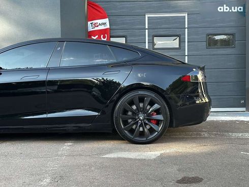 Tesla Model S 2020 - фото 12