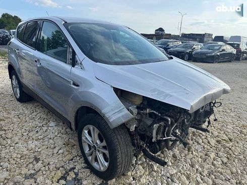 Ford Escape 2016 - фото 3
