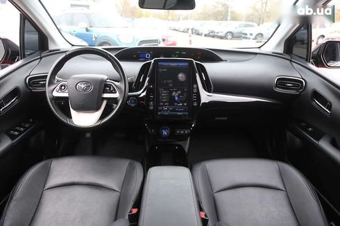 Toyota Prius 2016 - фото 14