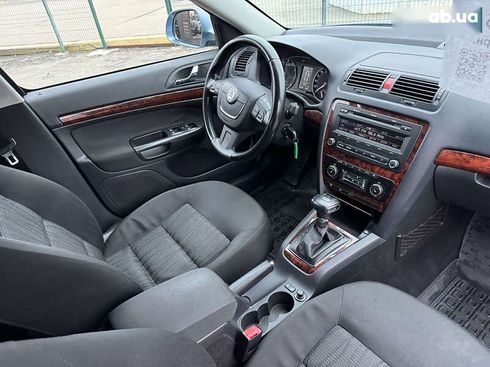 Skoda Octavia 2009 - фото 30