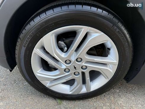 Chevrolet Bolt 2022 - фото 9