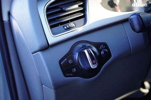 Audi A4 2009 - фото 16