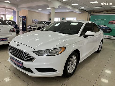 Ford Fusion 2016 белый - фото 14