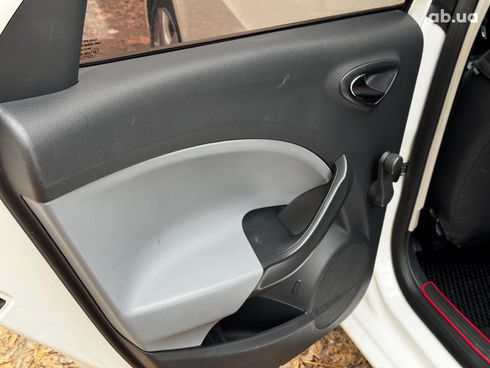 SEAT Ibiza 2013 белый - фото 21