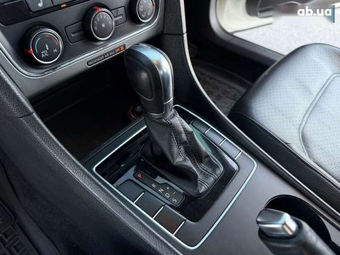 Volkswagen Passat 2014 - фото 21