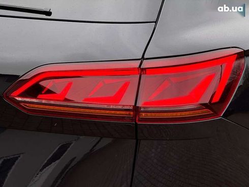 Volkswagen Touareg 2018 - фото 23