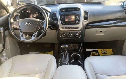 Kia Sorento 2013 - фото 12