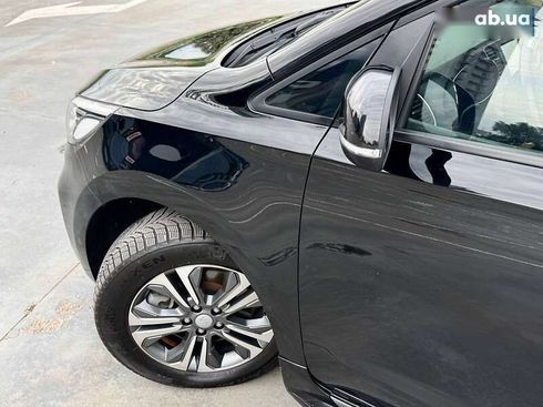 Kia Carnival 2020 - фото 10