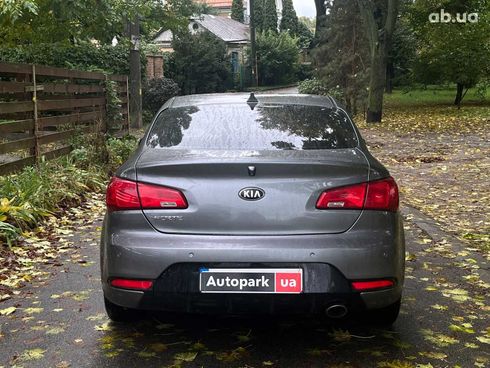 Kia Forte 2014 серый - фото 9