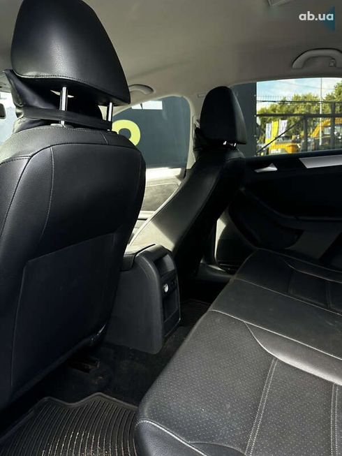 Volkswagen Jetta 2013 - фото 11