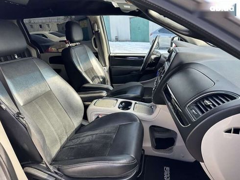 Dodge grand caravan 2017 - фото 26