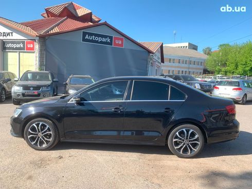 Volkswagen Jetta 2016 черный - фото 8