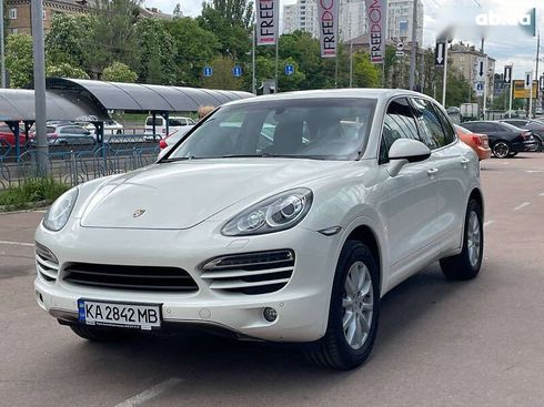 Porsche Cayenne 2010 - фото 2
